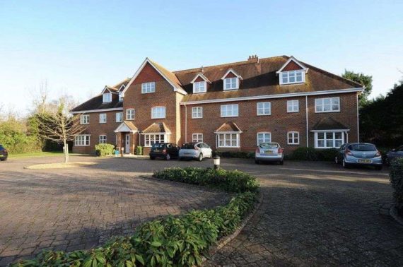 2 Bedroom Flat